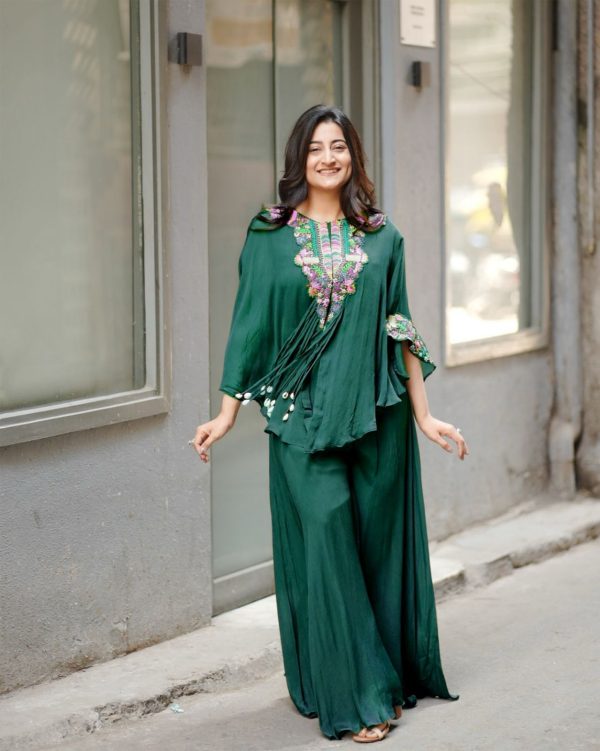 BE 349 F TRENDY THREE PIECE INDO WESTERN COLLETION