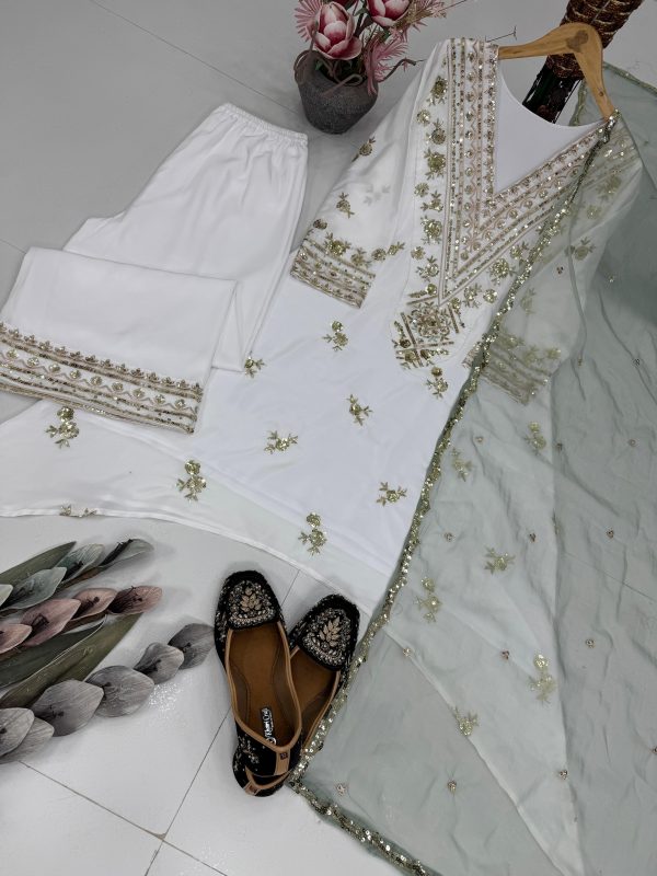 DHANI BOUTIQUE DB 020 DESIGNER PLAZZO SUITS