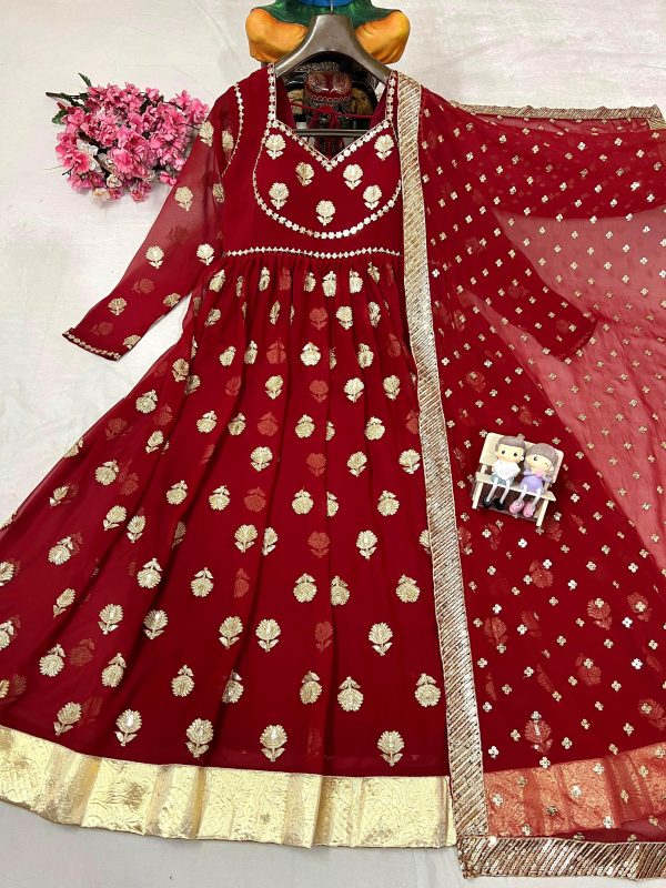 LC 1400 TRENDING GOWN WHOLESALE IN INDIA