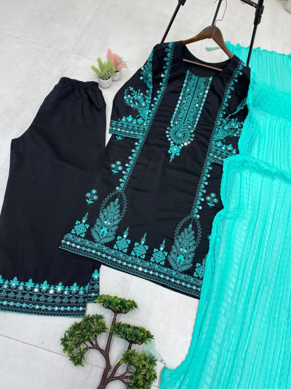 LG 2005 DESIGNER ROMAN SILK PLAZZO SUITS WHOLESALE