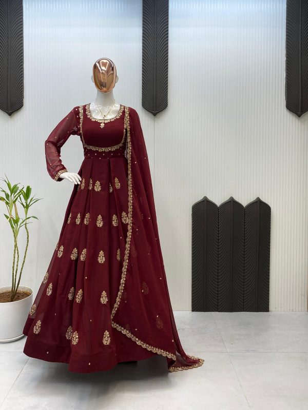 LG 2006 DESIGNER GEORGETTE GOWN WHOLESALE