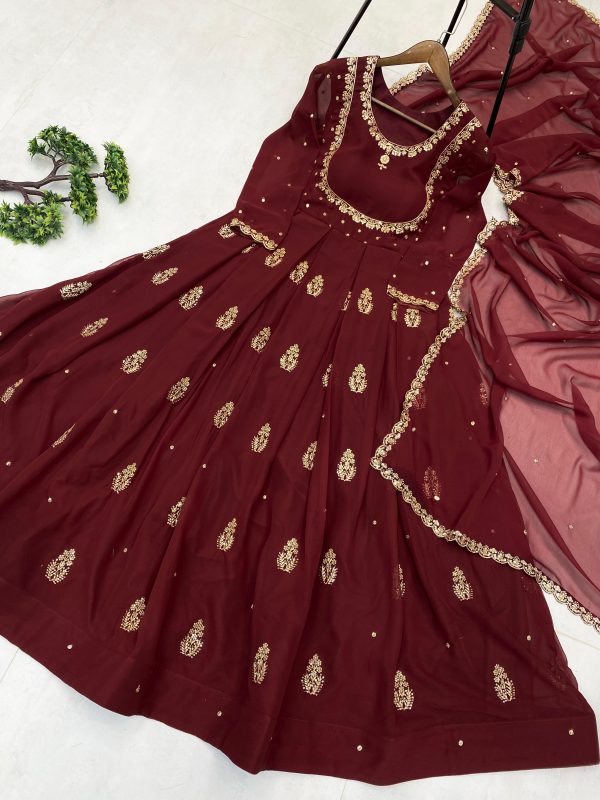 LG 2006 DESIGNER GEORGETTE GOWN WHOLESALE