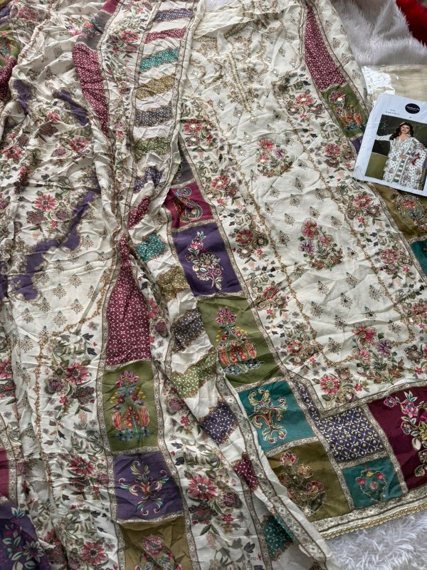 MEHBOOB TEX 1726 C VISCOSE MUSLIN SALWAR KAMEEZ