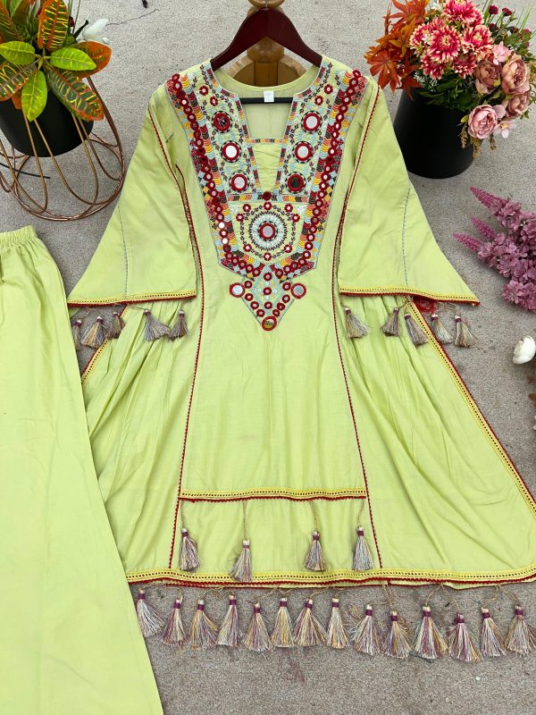 SHREE HARI SRK 5286 D DESIGNER CORD SET WHOLESALE