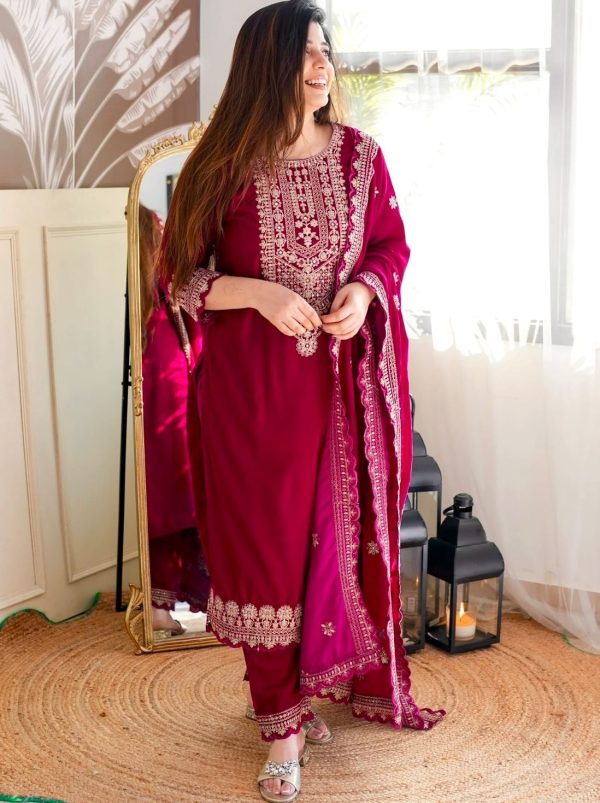 WOMEN WASTRA FD 101 A TRENDING VELVET SALWAR SUITS