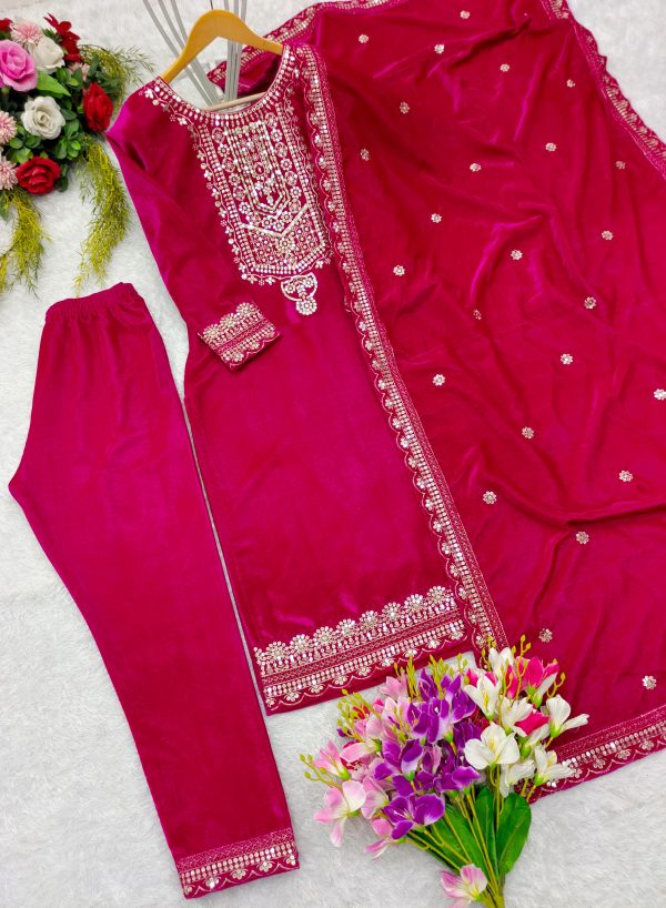 WOMEN WASTRA FD 101 A TRENDING VELVET SALWAR SUITS