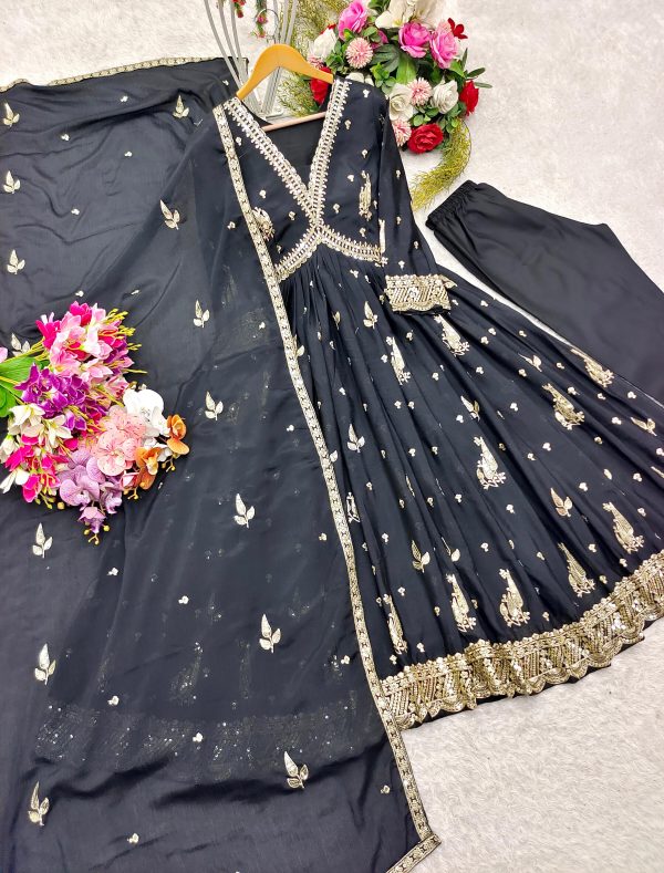 WOMEN WASTRA FD 121 DESIGNER BLACK GOWN