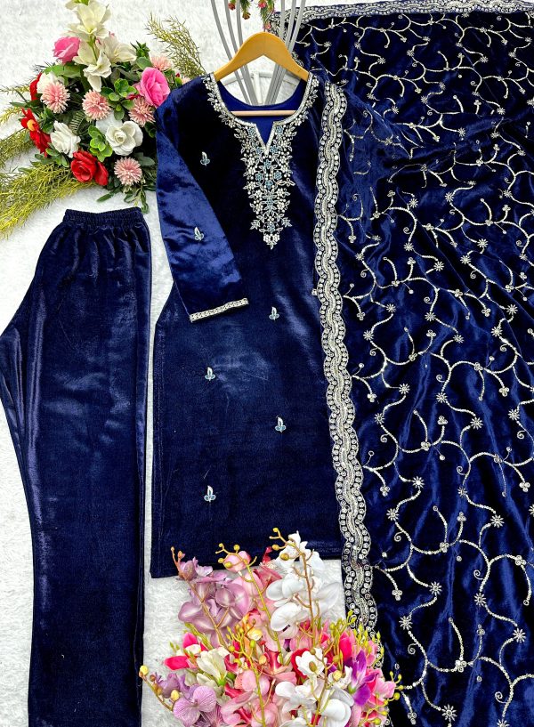 WOMEN WASTRA WW 1140 DESIGNER VELVET SALWAR SUITS