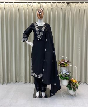 BE 385 E DESIGNER RAYON SLUB COTTON SUITS WHOLESALE