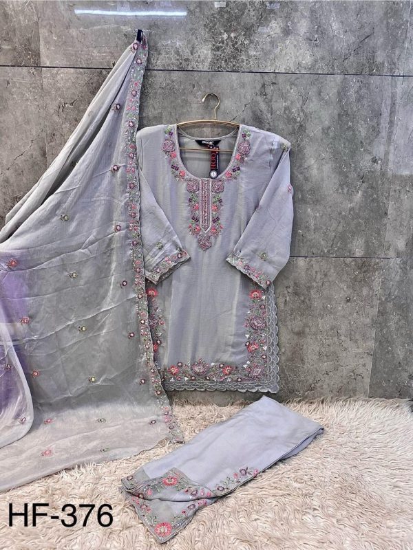HOOR TEX HF 376 A READYMADE PAKISTANI SUITS