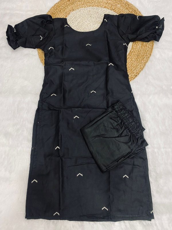 MC LATEST TRENDING KURTI PANT WHOLESALE