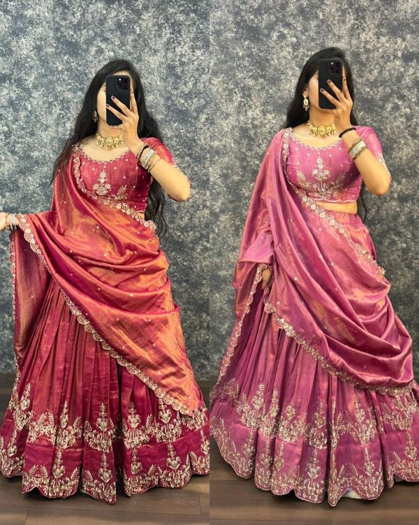 MC TRENDING SPECIAL FESTIVAL SEASON LEHENGA