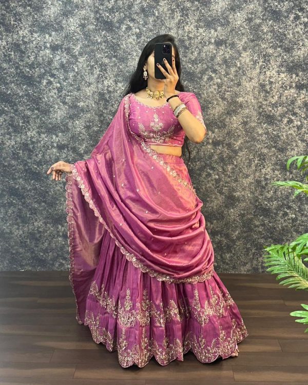 MC TRENDING SPECIAL FESTIVAL SEASON LEHENGA