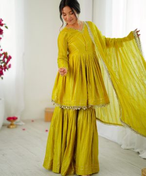 SRK 5300 C TRENDING SHARARA PLAZZO SUITS