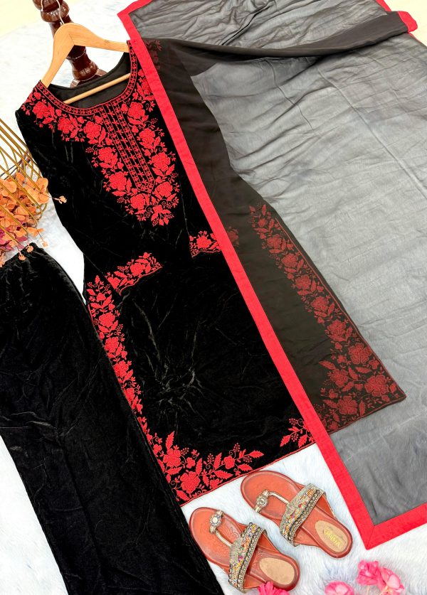 AD 217 EXCLUSIVE VELVET SUITS FOR WOMEN