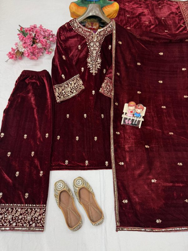 LC 1411 MAROON VELVET SALWAR KAMEEZ