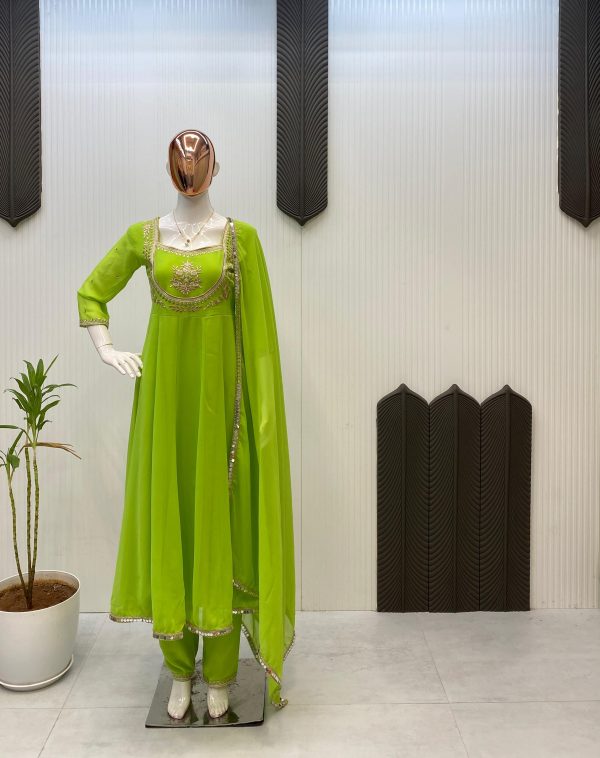 LG 2022 GREEN WEDDING GOWN OUTFIT WHOLESALE