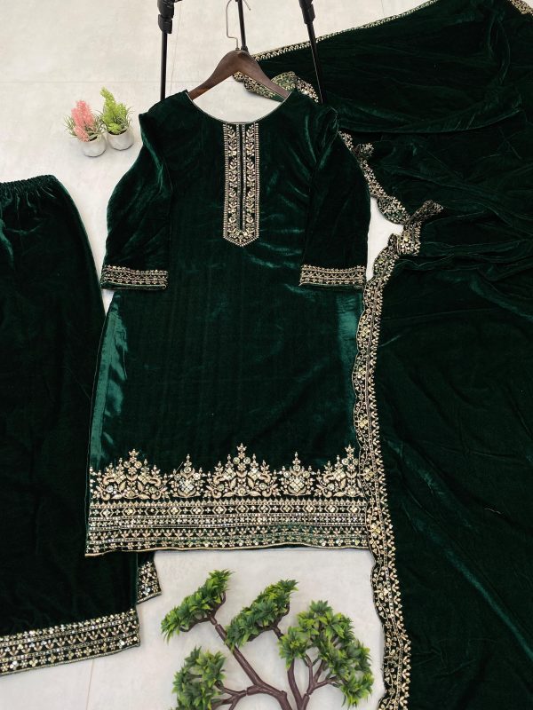LG 2023 BEAUTIFUL GREEN VELVET SALWAR KAMEEZ