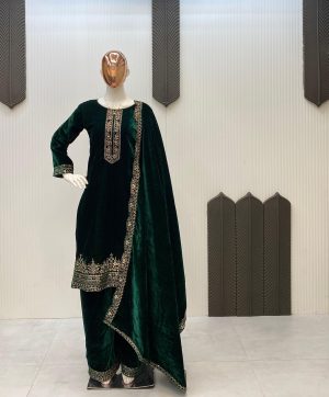 LG 2023 BEAUTIFUL GREEN VELVET SALWAR KAMEEZ