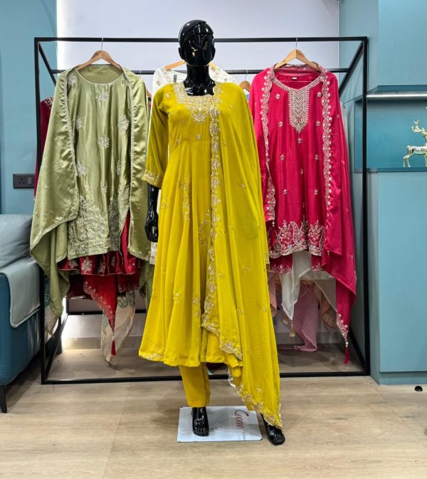 LM 12 DESIGNER GOWN SUPPLIER SURAT