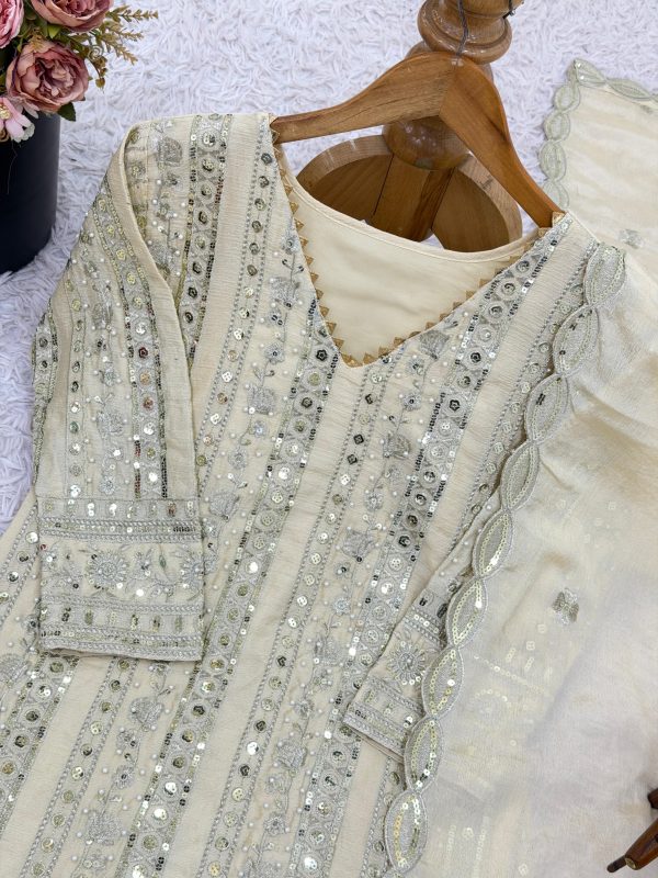 SR 1689 DESIGNER WEDDING OUTFIT