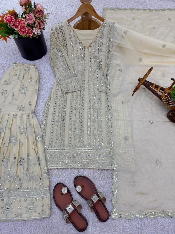 SR 1689 DESIGNER WEDDING OUTFIT