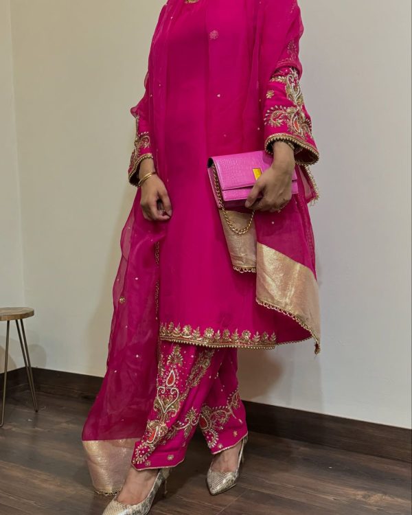 DB 025 PARTY WEAR DESIGNER 3 PIS SUIT COLLECTION