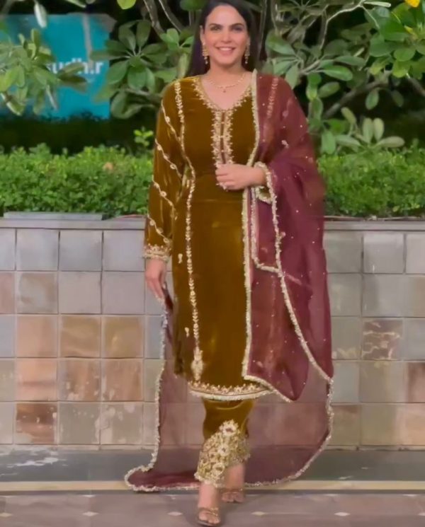 DB 026 TRENDING VELVET SALWAR KAMEEZ