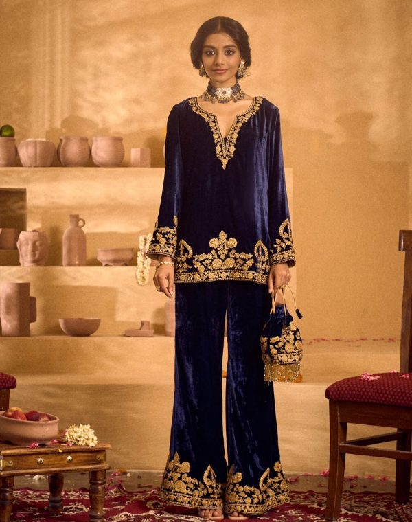 HK 1732 VELVET PLAZZO SUITS WHOLESALE