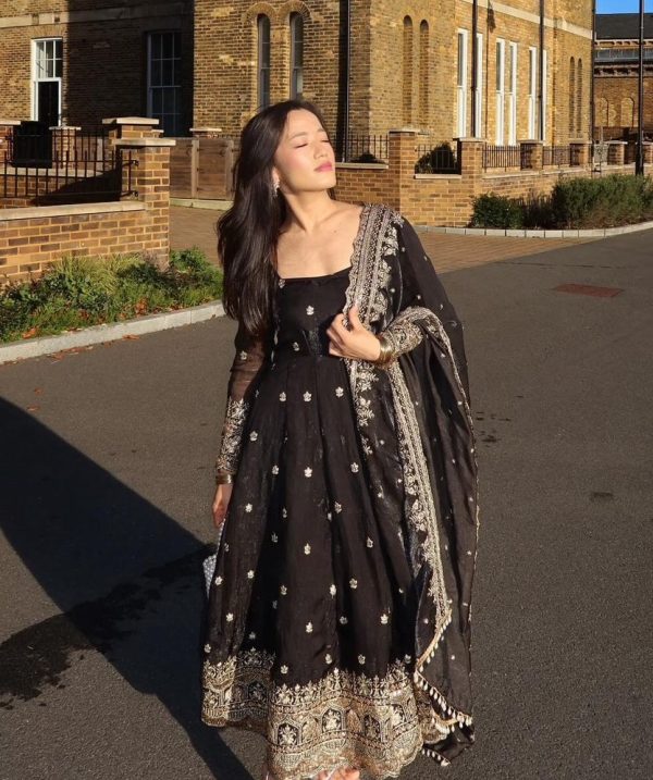 JF 033 B FANCY GEORGETTE GOWN WHOLESALE