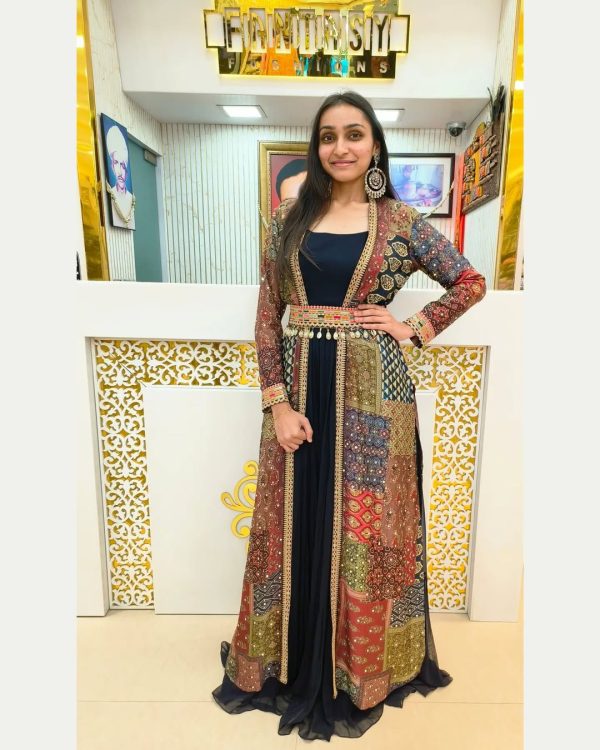 ST 229 B PARTY WEAR FANCY PAKISTANI SET ONLINE