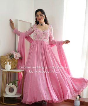 VF 219 ANARKALI GOWN WITH ELEGANT DUPATTA